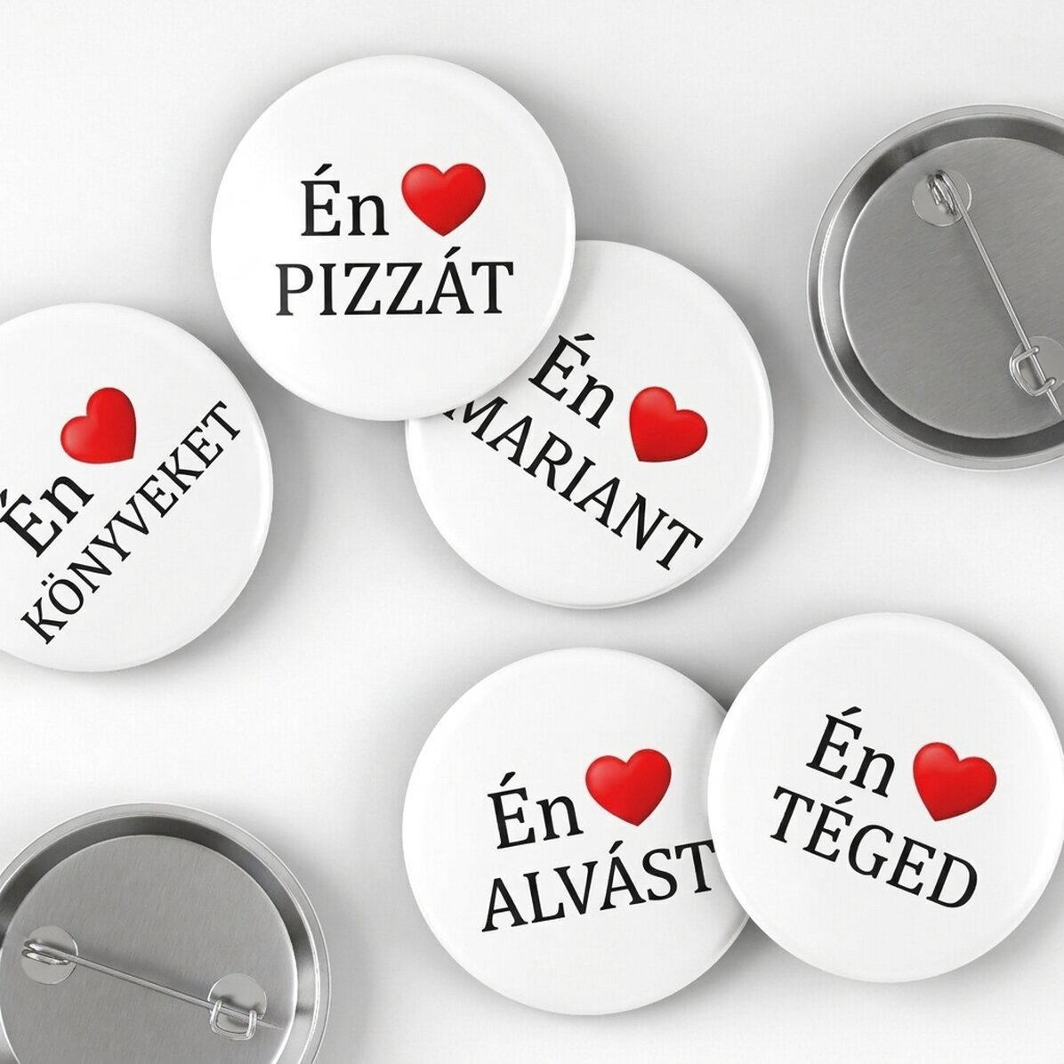 Személyre szabott kitűző szöveggel - I heart