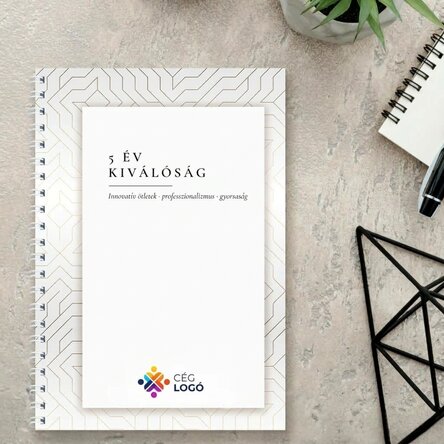 Személyre szabott jegyzetfüzet szöveggel, fehér változat – Márka évforduló