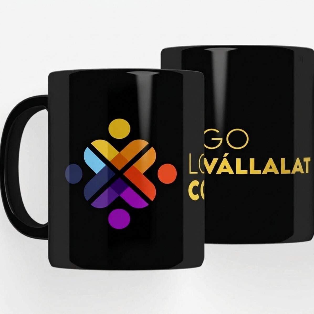 Személyre szabott bögre logóval, fekete háttérrel