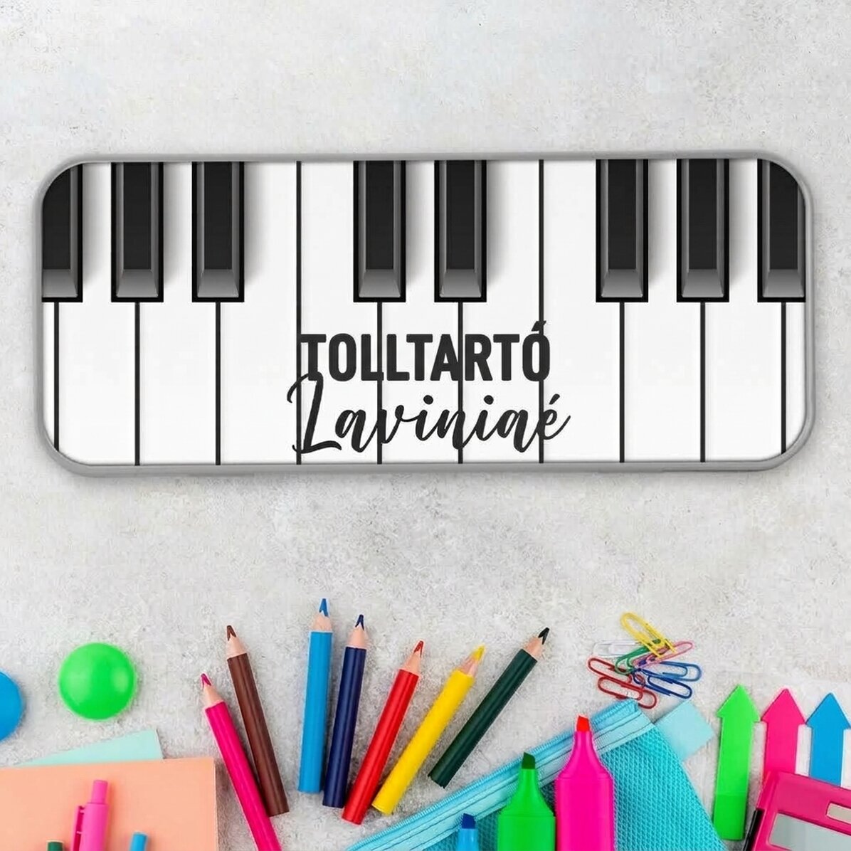 Személyre szabott tolltartó szöveggel - Zongora