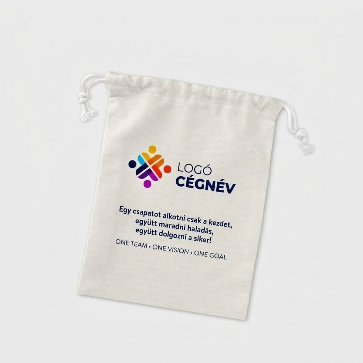 Kis ajándékzsák, logóval és üzenettel személyre szabva