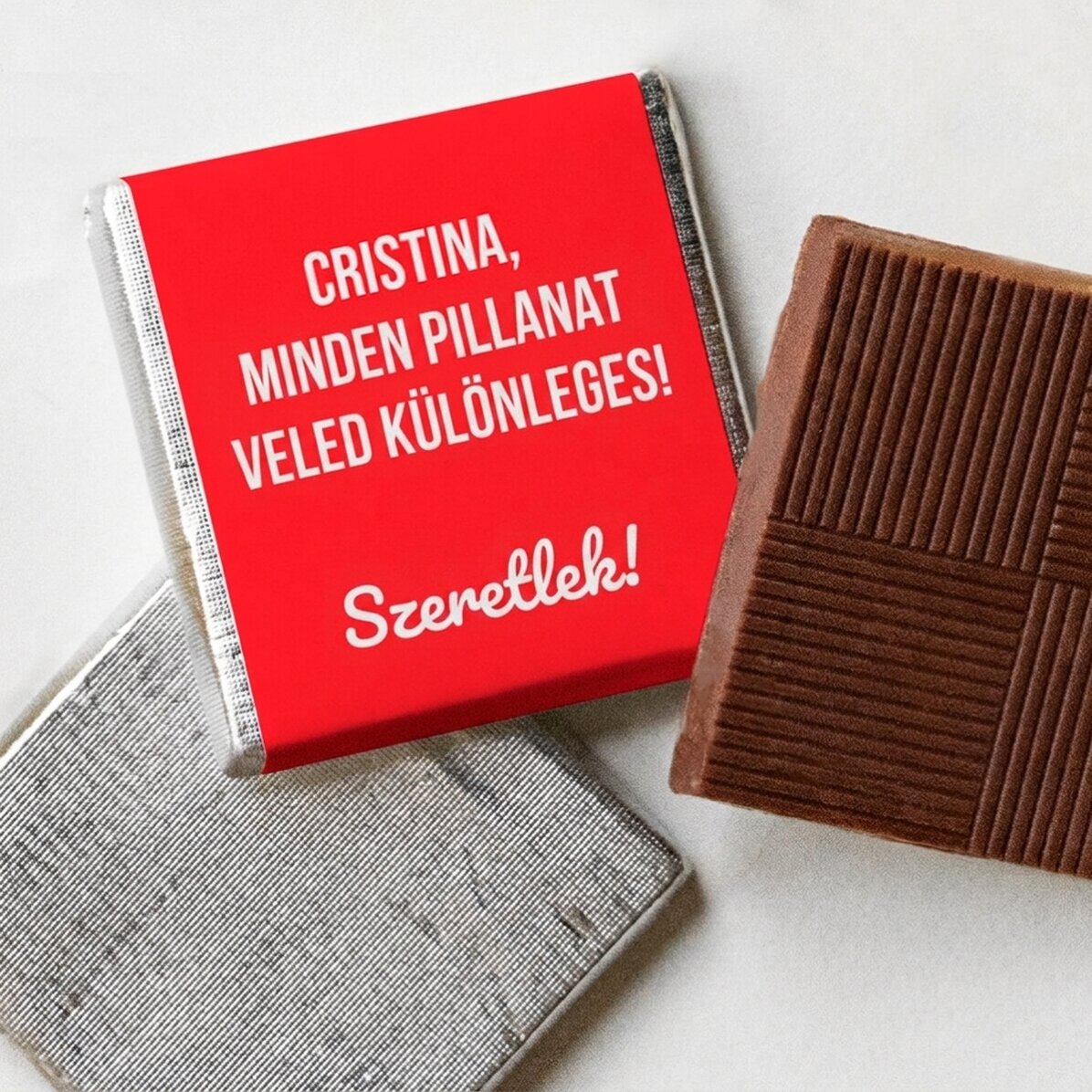 Személyre szabott mini csokoládé üzenettel