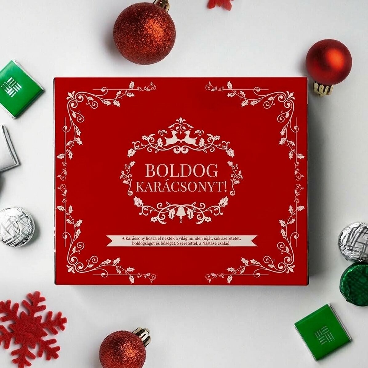 Személyre szabott cukorkás doboz szöveggel - Boldog karácsonyt!