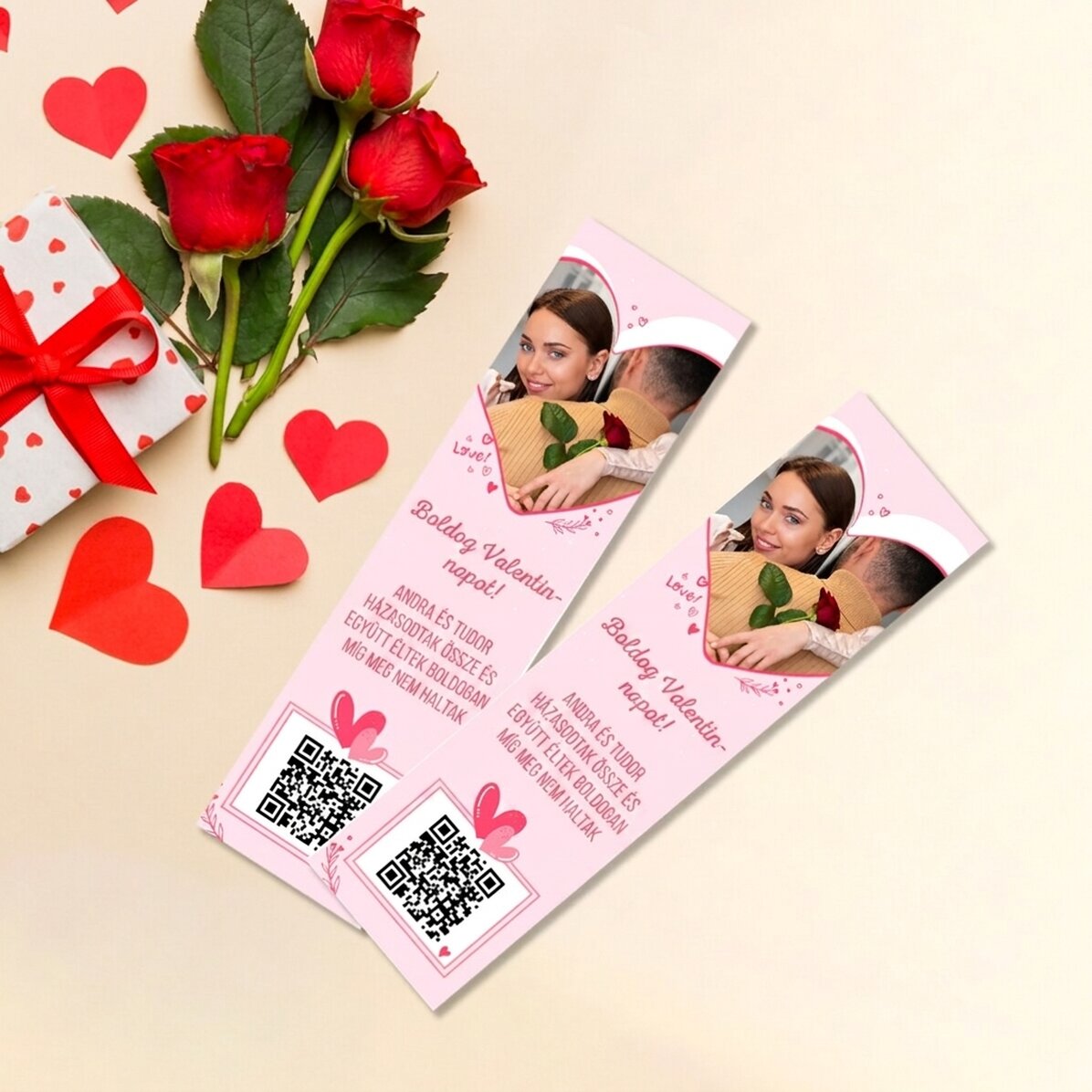 Személyre szabott könyvjelző fotóval, szöveggel és QR-kóddal – Love