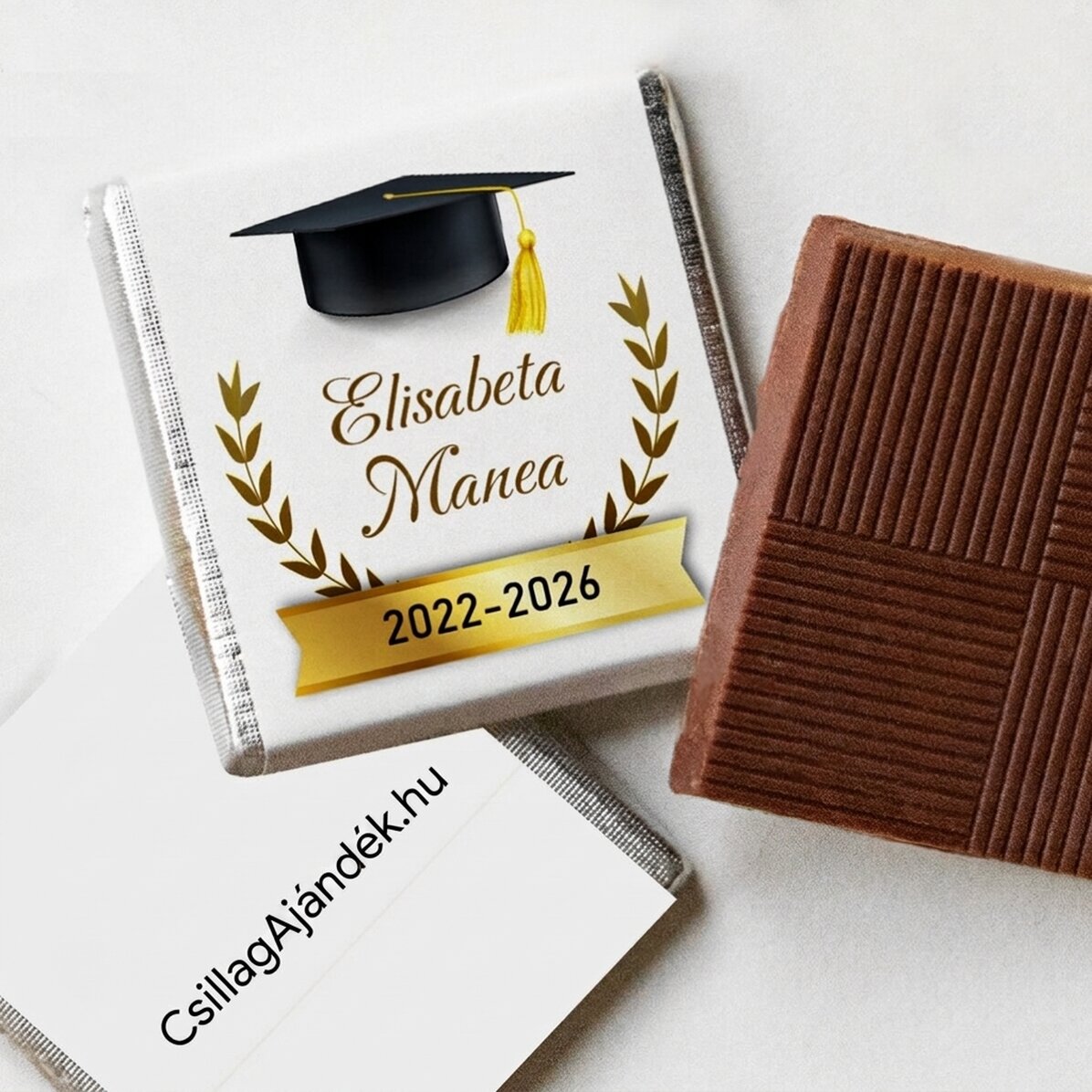 Mini csokoládé, személyre szabott szöveggel a diplomásoknak