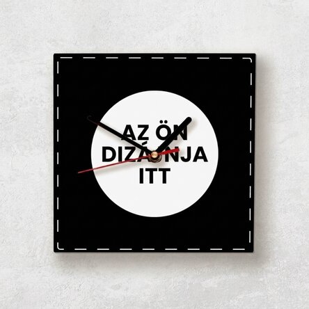 Személyre szabott négyzet alakú óra saját grafikával