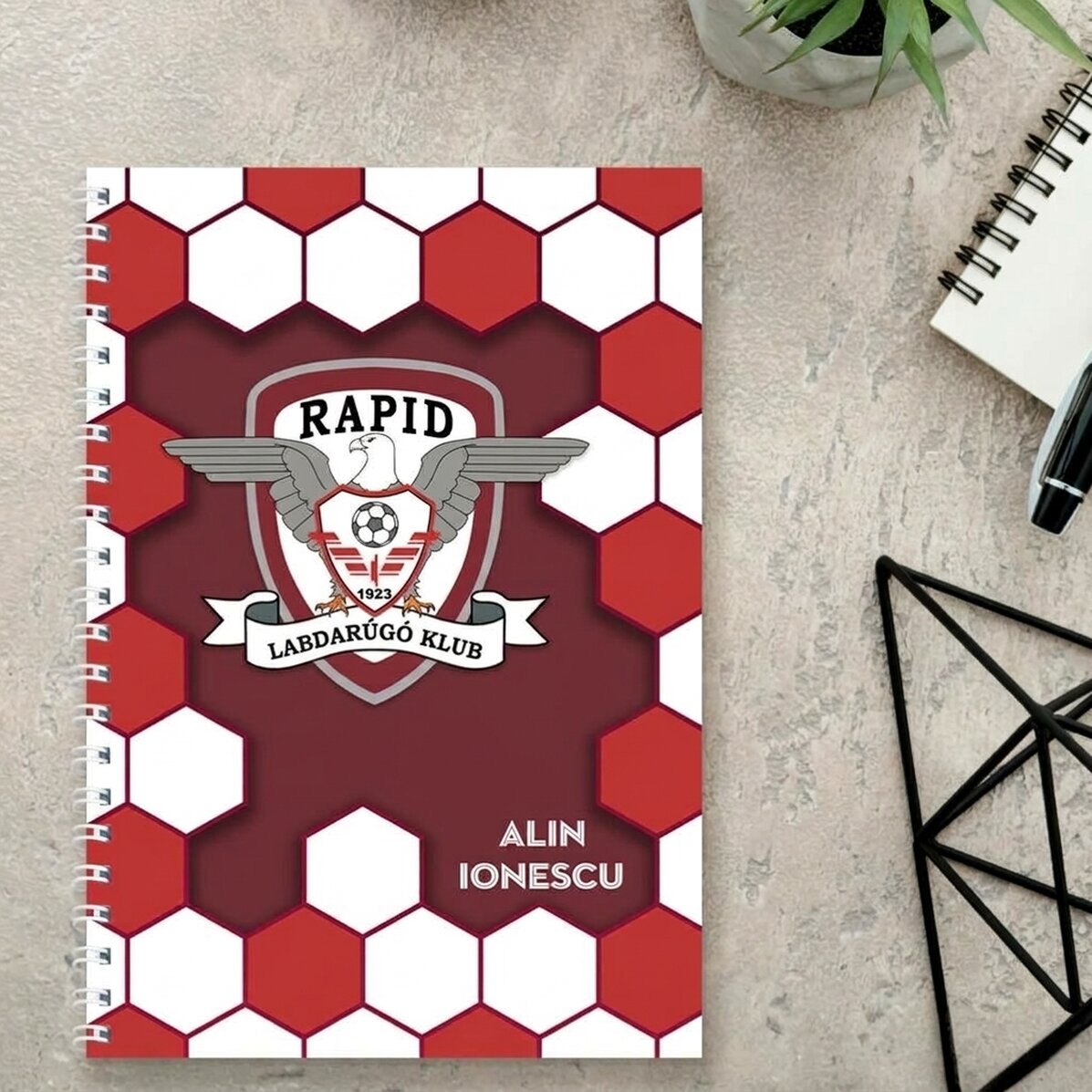 Személyre szabott FC Rapid jegyzetfüzet névvel - Labda modell