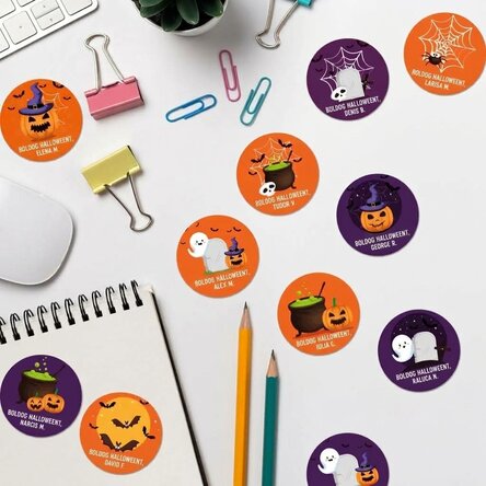 12 darab kerek matrica (önragasztó címke) szöveggel személyre szabva – Halloween