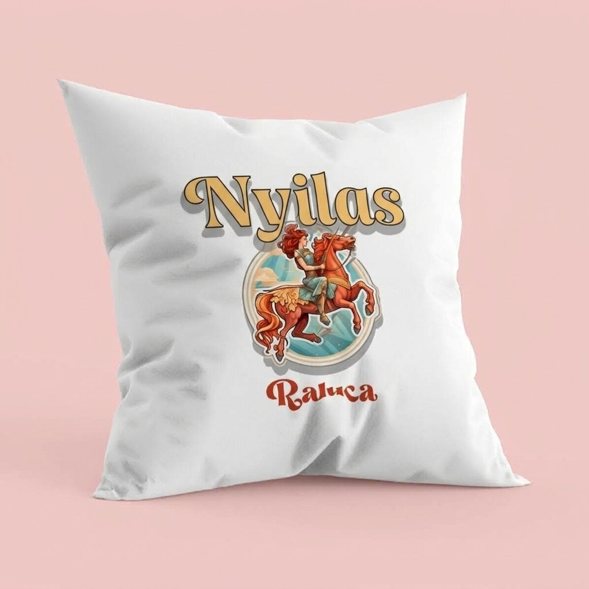 Személyre szabott párna névvel és állatöv jelével - Nyilas