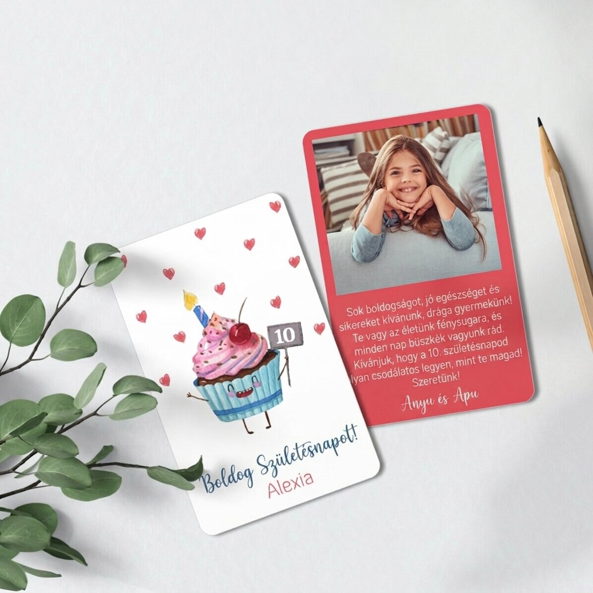 Személyre szabott, kétoldalas alumínium kártya üzenettel és fotóval - Cupcake