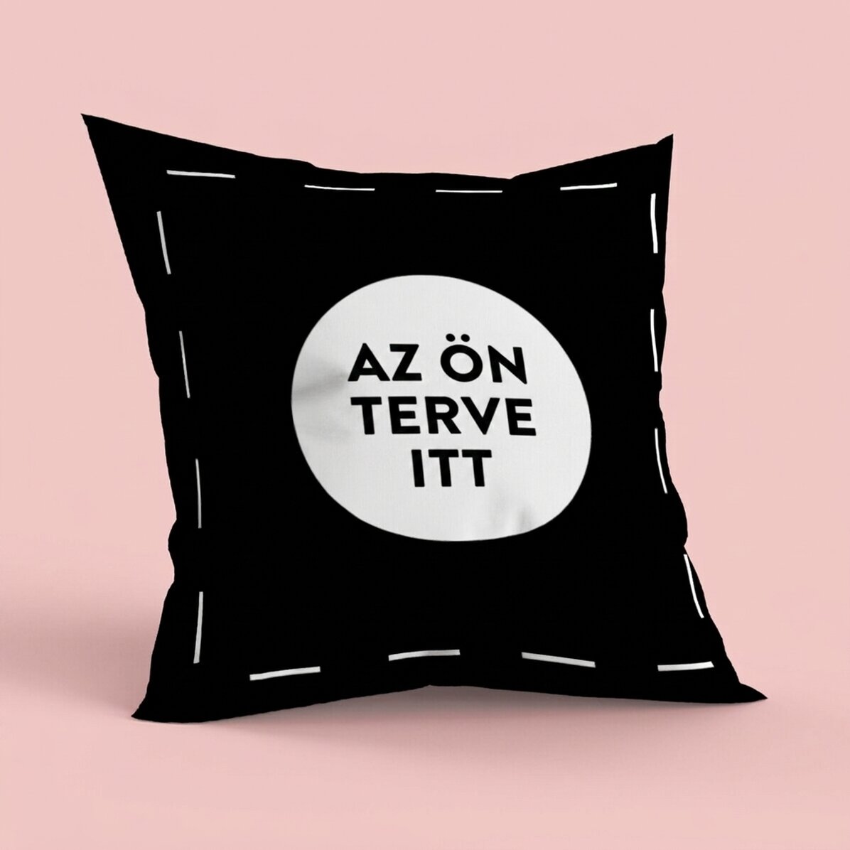 Személyre szabott párna saját tervezéssel - nagy méretben