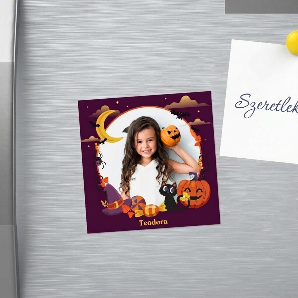 10x10-es mágnes, személyre szabott fotóval és szöveggel – Boldog Halloweent!
