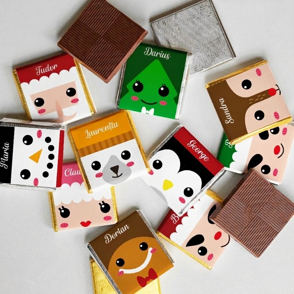 10 darabos mini csokoládé szett, névvel személyre szabva – karácsonyi figurák