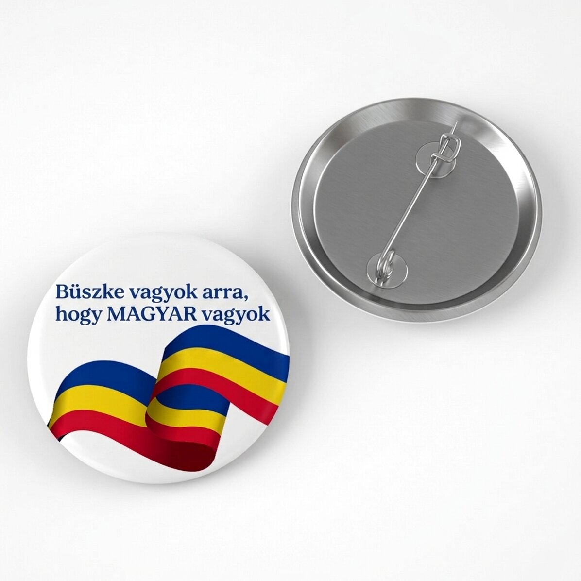 Személyre szabott kitűző szöveggel – Büszke vagyok arra, hogy román vagyok