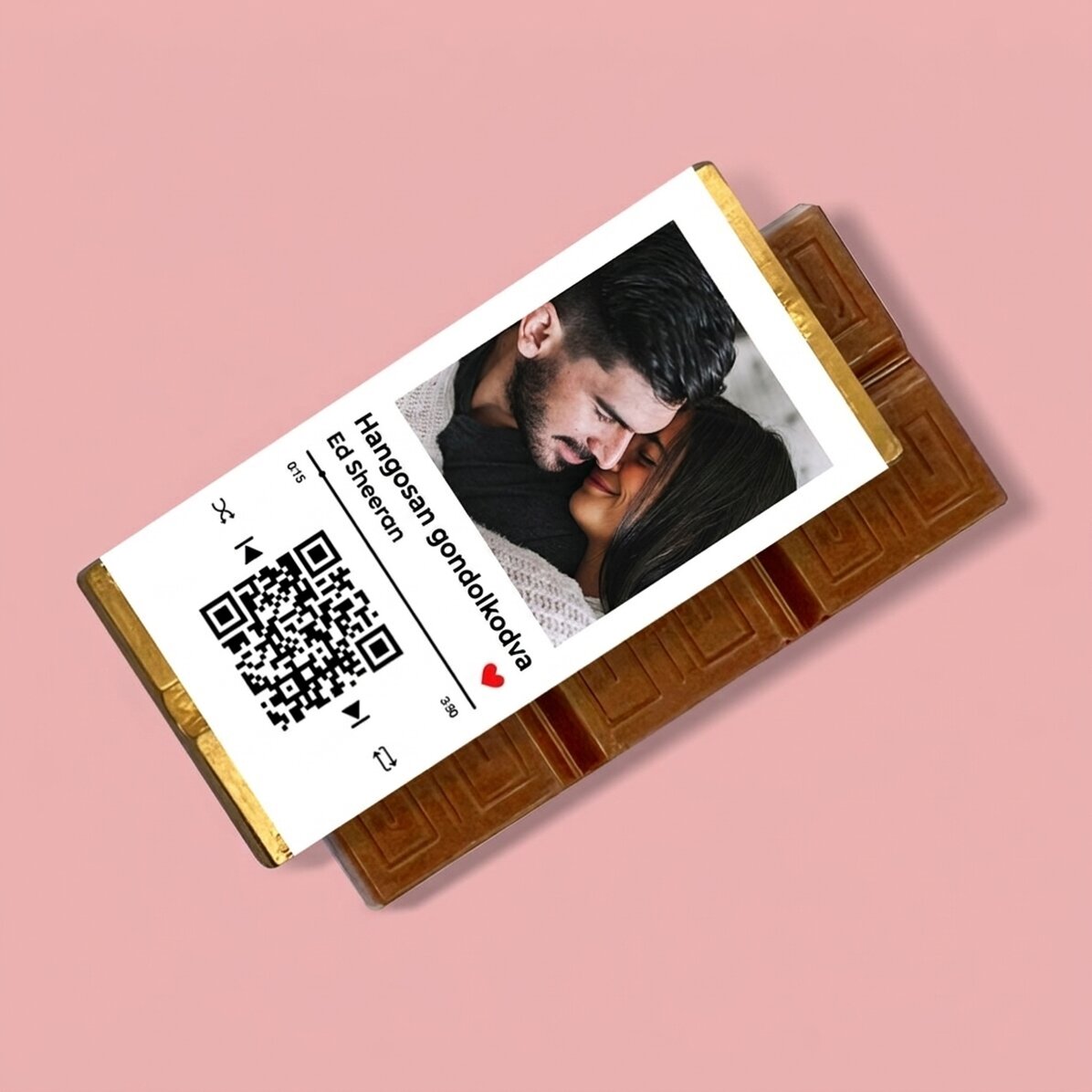 Mini csokoládé táblácska, személyre szabott fotóval, üzenettel és QR-kóddal - A mi dallamunk