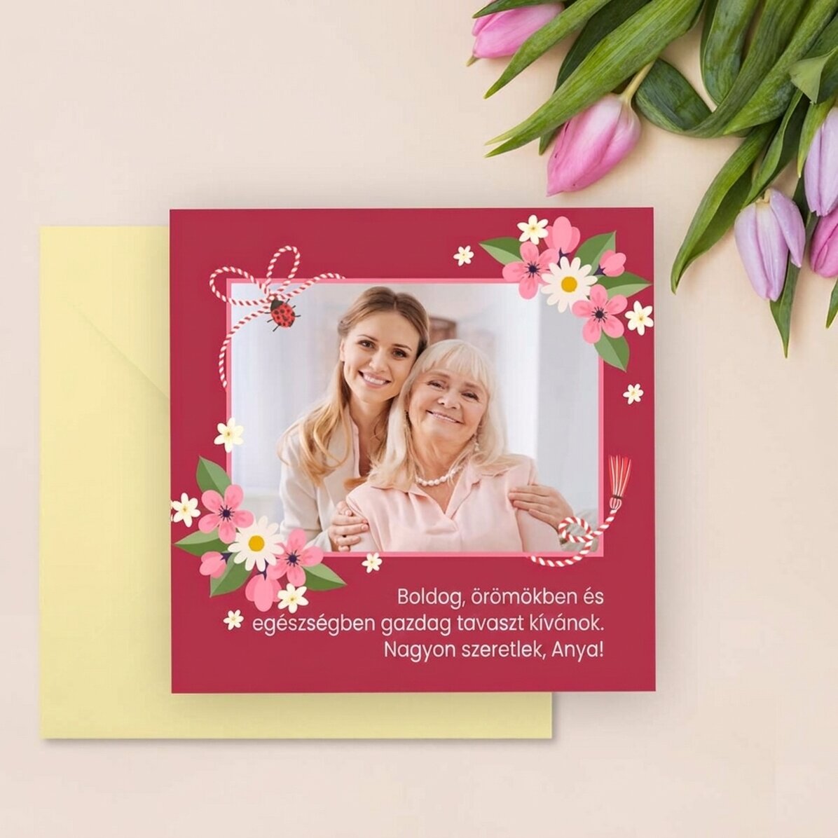 Személyre szabott négyzet alakú kártya szöveggel és fotóval