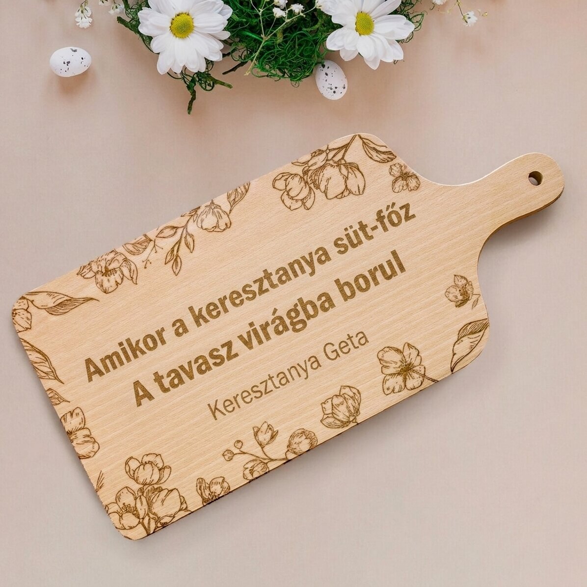 Személyre szabott vágódeszka üzenettel – Tavasz a konyhában