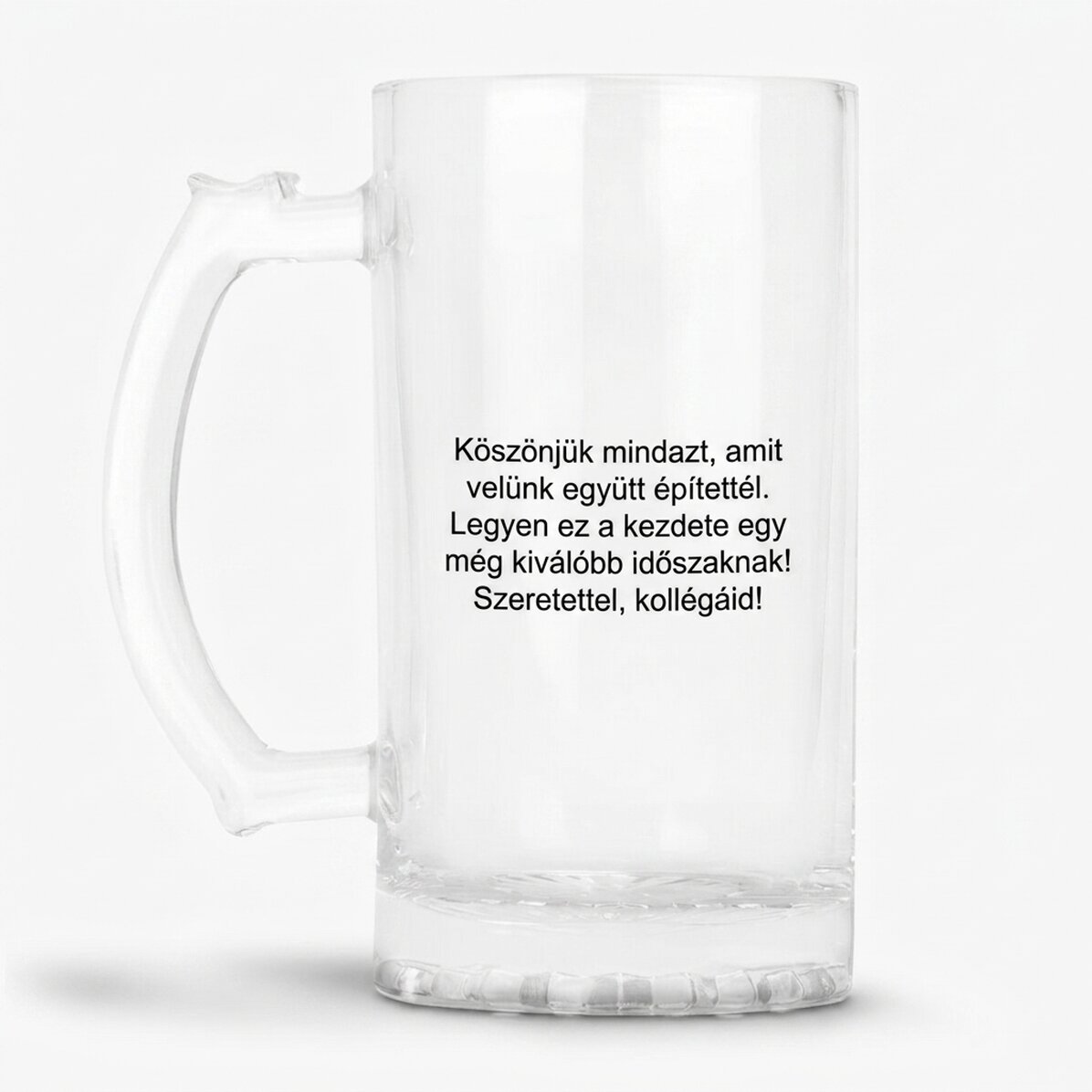Személyre szabott söröskorsó üzenettel