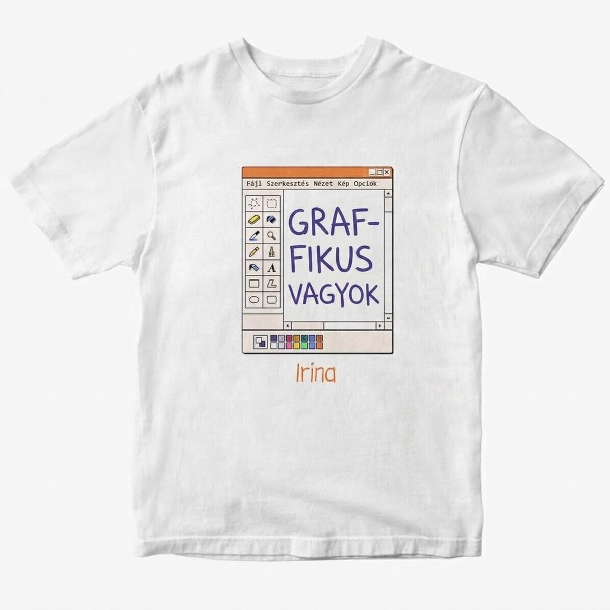 Személyre szabott pamut póló névvel - Grafikus tervező