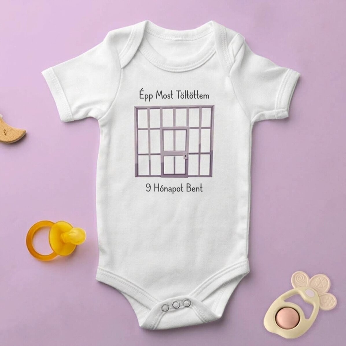 Személyre szabott baba body szöveggel - 9 hónapos