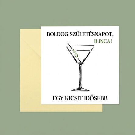 Személyre szabott négyzet alakú kártya szöveggel - Boldog születésnapot!