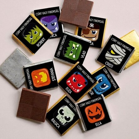 10 darabos mini csokoládé szett, személyre szabott felirattal – Trick or Treat (Csokit vagy csínyt)