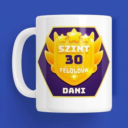 Személyre szabott, szöveggel ellátott születésnapi pohár – Level Unlocked