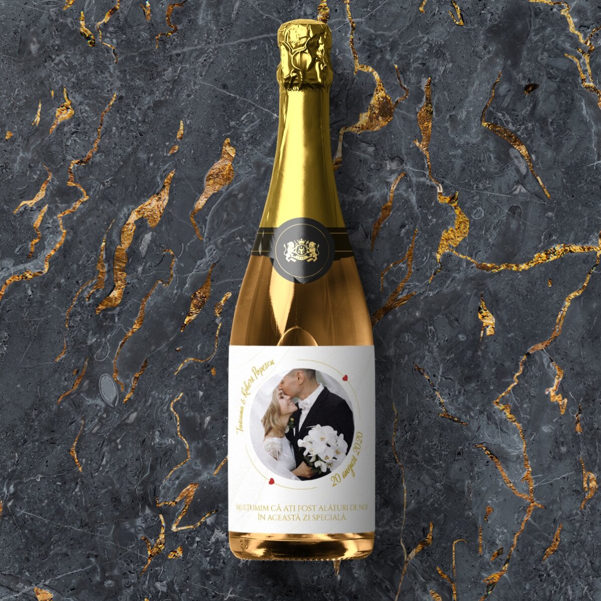 Vin spumant personalizat cu text și poză - Our Wedding